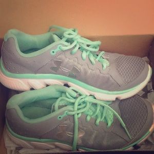 Running shoes